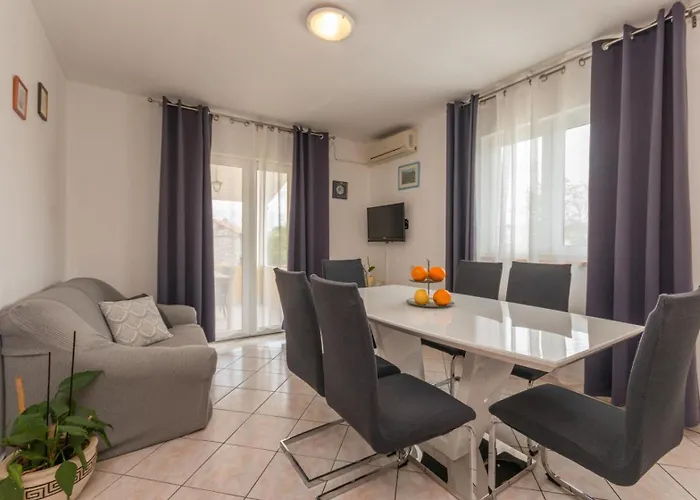 New With An Amazing Pool Διαμέρισμα Sali