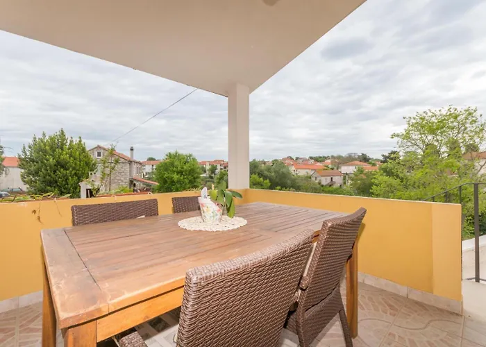 Апартаменты New With An Amazing Pool Сали