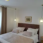 New With An Amazing Pool Appartamento