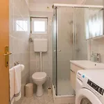 New With An Amazing Pool *